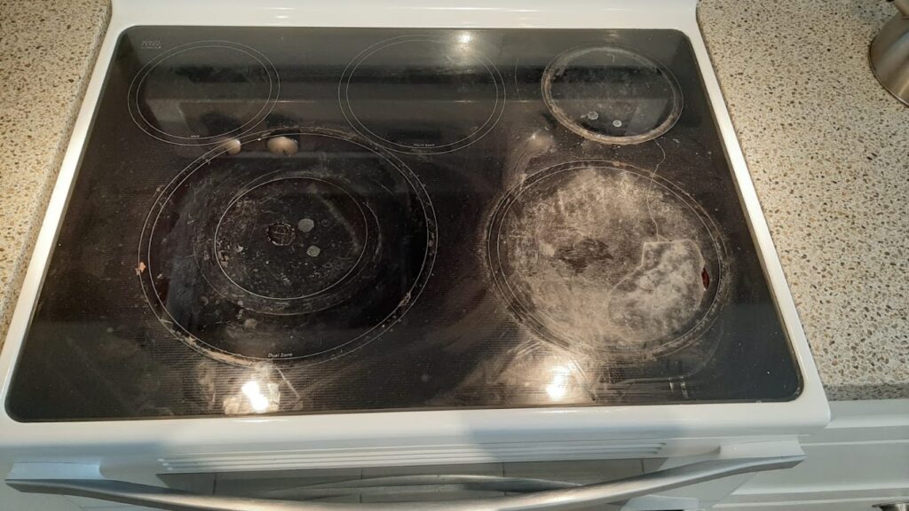 Cracked or Shattered Glass Cooktop we fix in Los Angeles